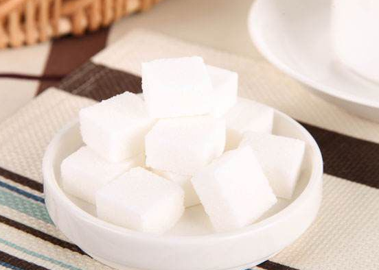 白砂糖與方糖 細微之處的差異與用途